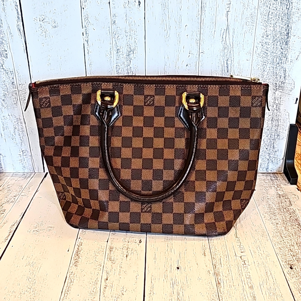 LOUIS VUITTON DAMIER EBENE SALEYA BAG